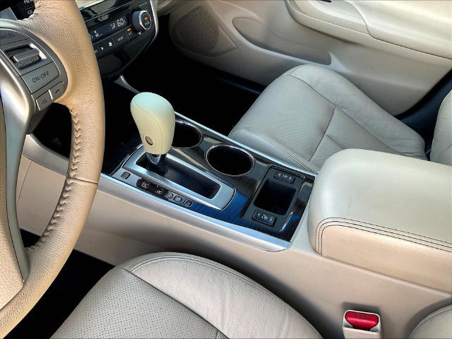 Used 2015 Nissan Altima 3.5 SL FWD image 20