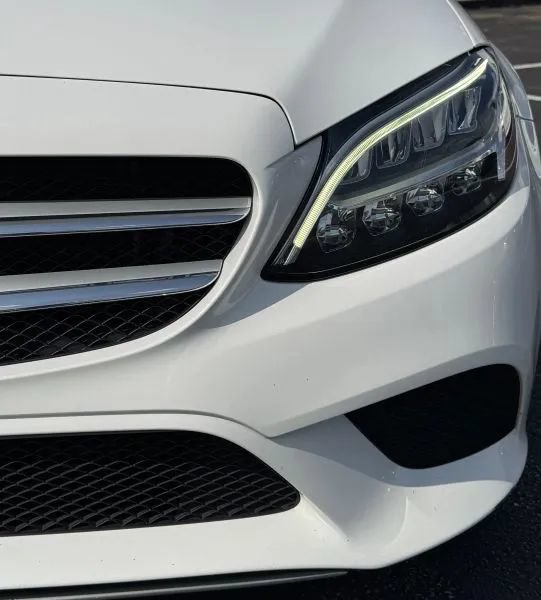 Used 2019 Mercedes-Benz C 300 Sedan image 9
