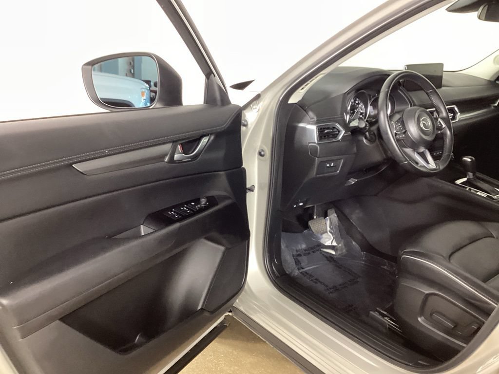 Used 2025 MAZDA CX-5 AWD 2.5 S w/ Select Package image 9