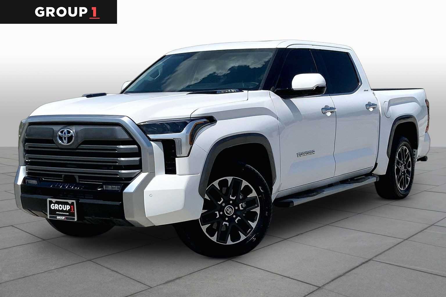 Used 2023 Toyota Tundra Limited w/ Power Package AWD/4WD image 1