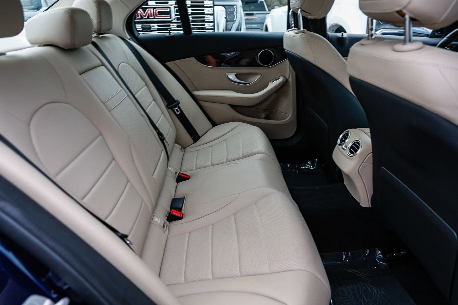 Used 2016 Mercedes-Benz C 300 Sedan image 18