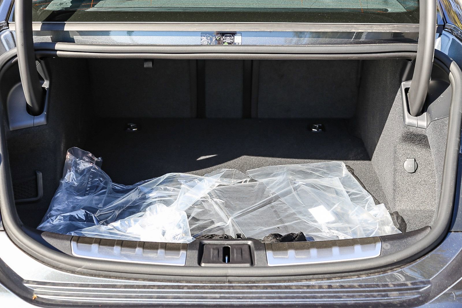 New 2026 Audi S e-tron GT Premium Plus image 25