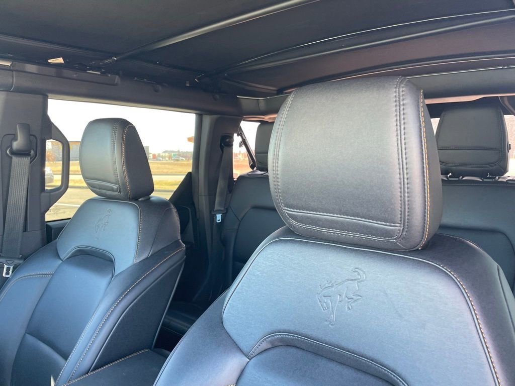 Used 2024 Ford Bronco Badlands image 24