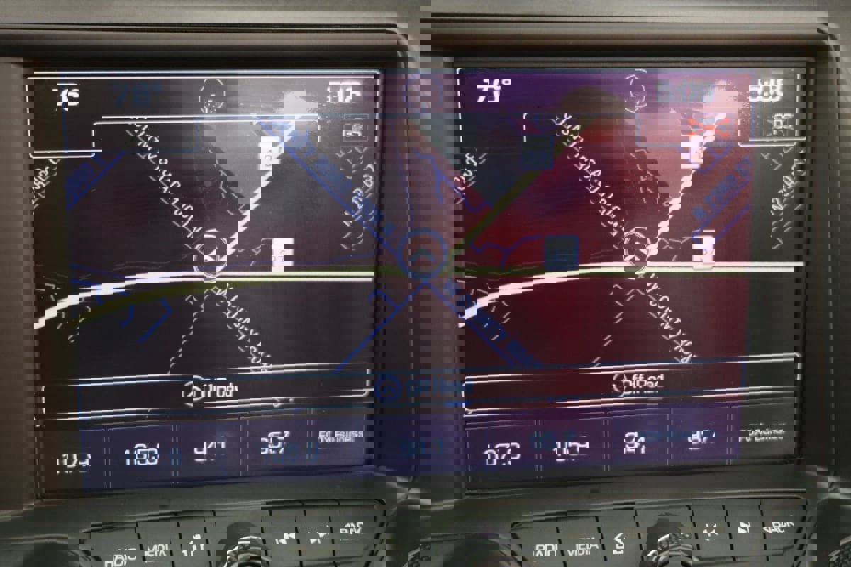 Used 2016 Chevrolet Corvette Z06 w/ 3LZ Preferred Equipment Group image 8