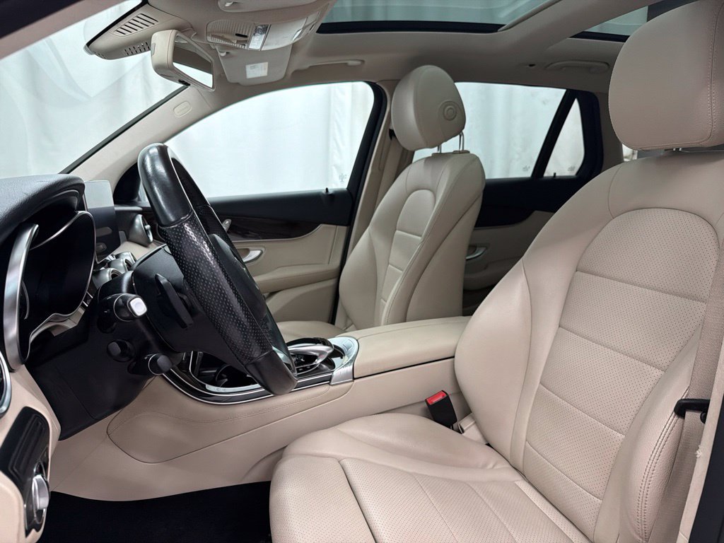 Certified 2016 Mercedes-Benz GLC 300 image 13