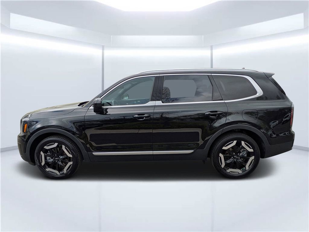 Used 2023 Kia Telluride EX image 6