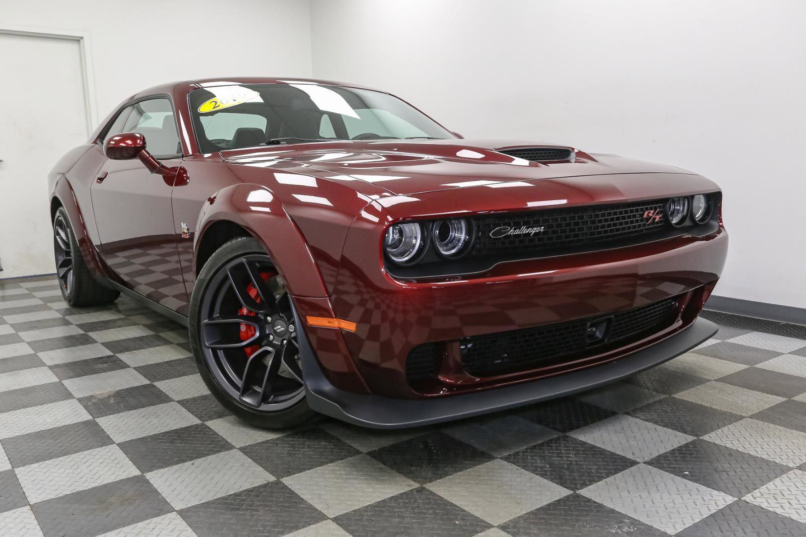 Used 2019 Dodge Challenger R/T Scat Pack image 2