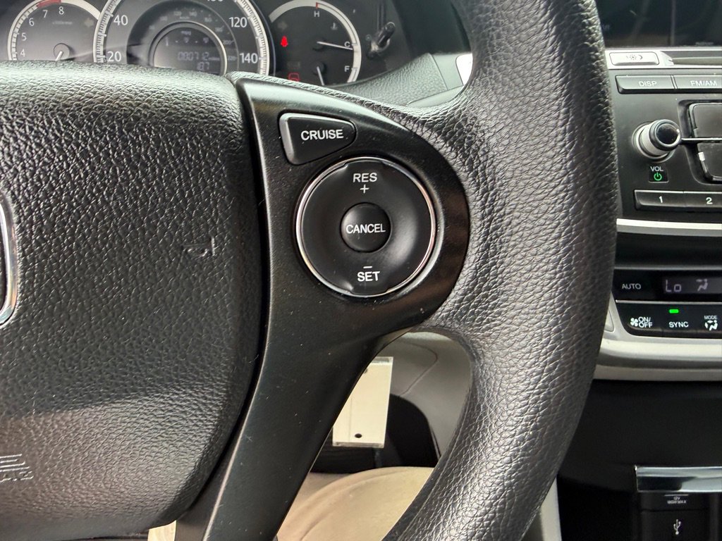 Used 2015 Honda Accord LX image 19