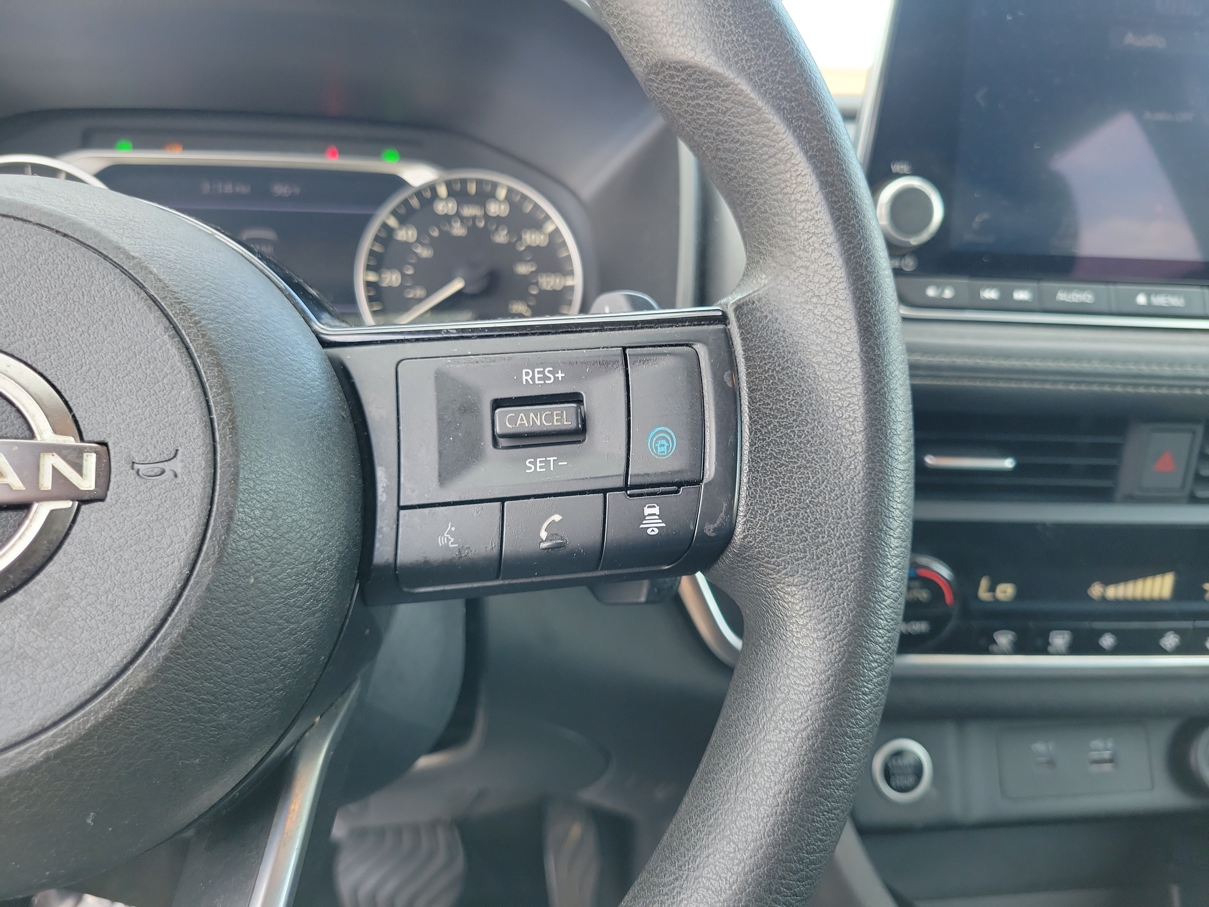 Certified 2023 Nissan Rogue SV AWD/4WD image 23