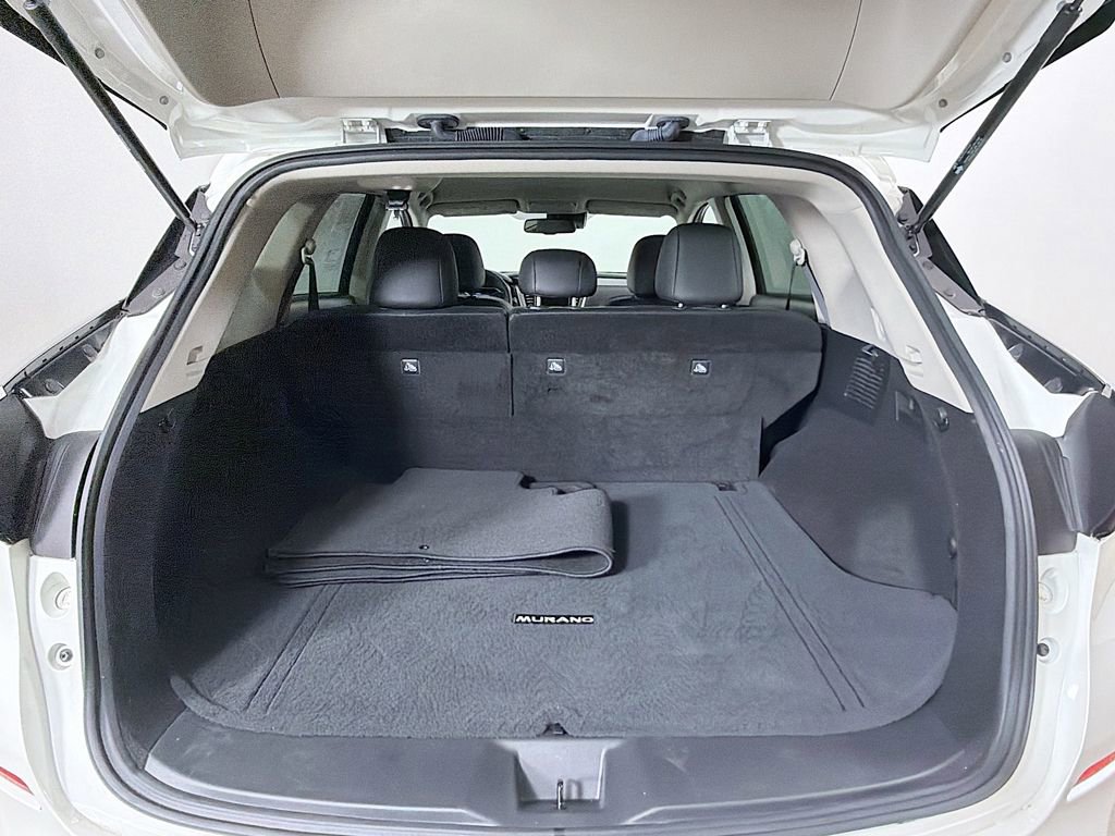Used 2024 Nissan Murano SV w/ SV Midnight Edition Package image 13