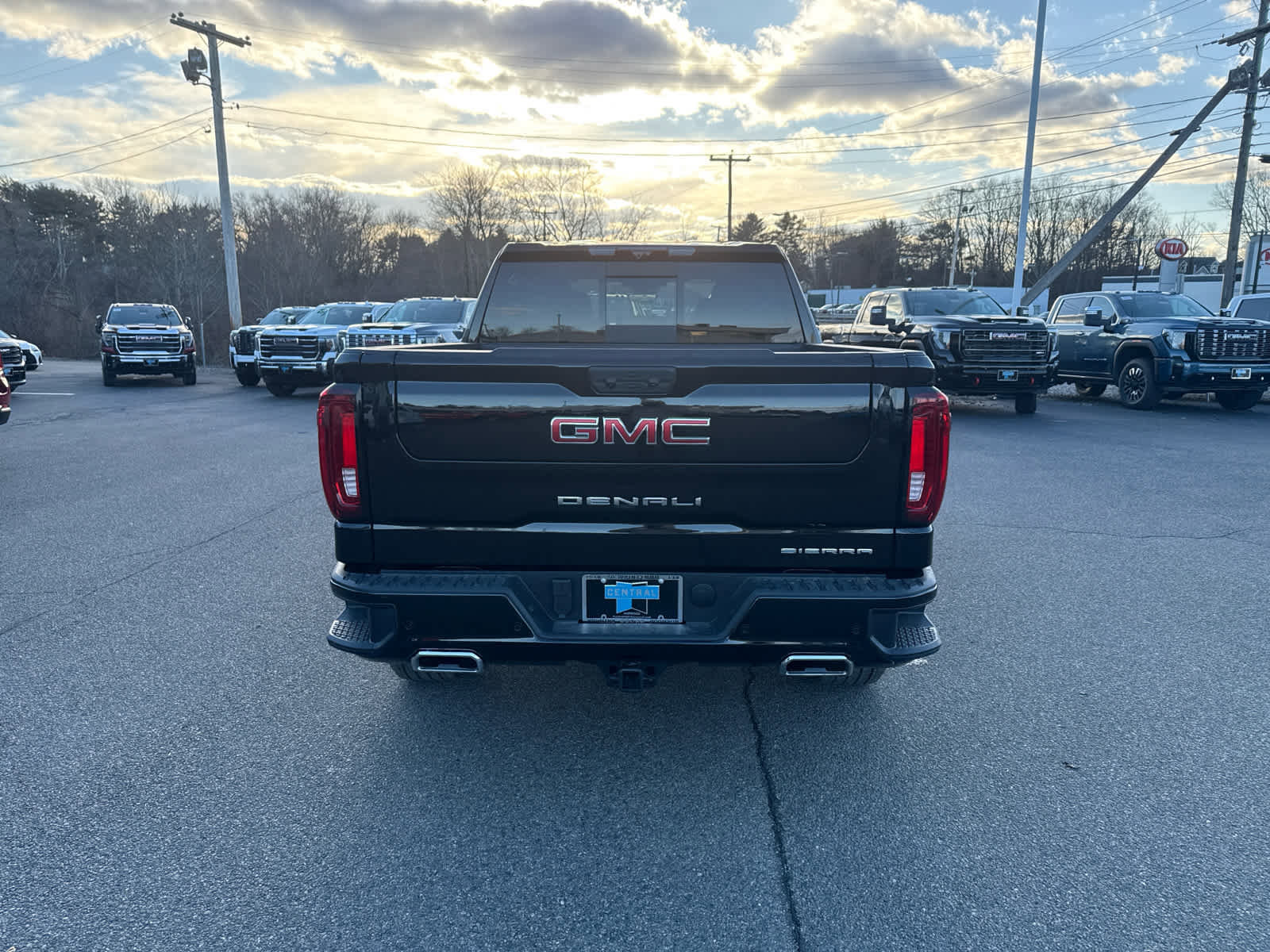 New 2026 GMC Sierra 1500 Denali w/ Denali Reserve Package image 6