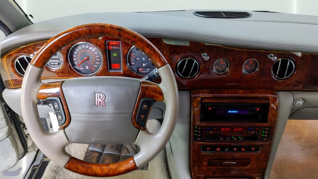 Used 1999 Rolls-Royce Silver Seraph image 19