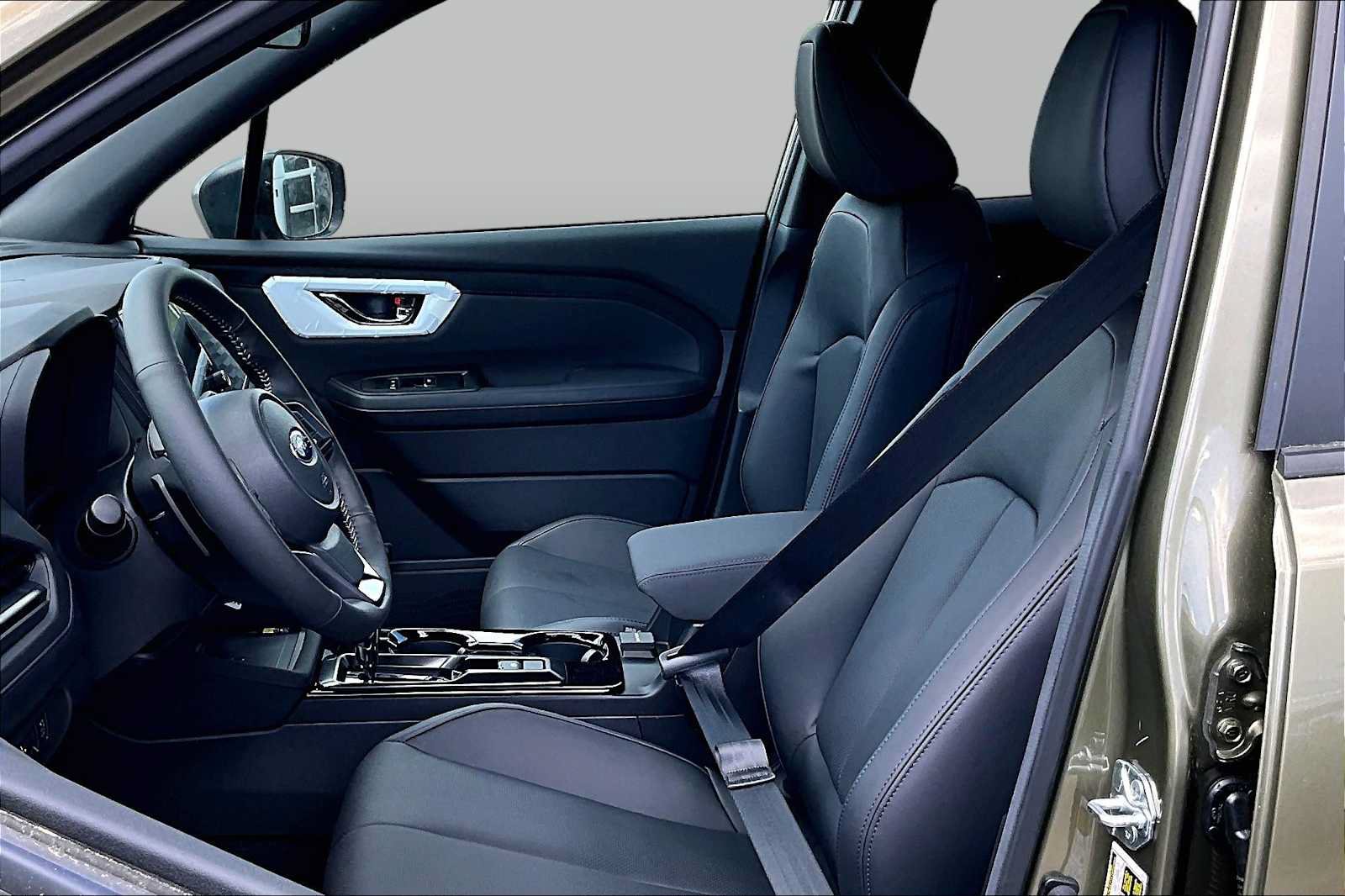 New 2026 Subaru Forester Limited AWD/4WD image 9