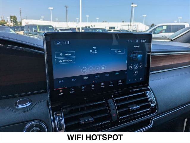 New 2024 Lincoln Navigator Reserve image 9