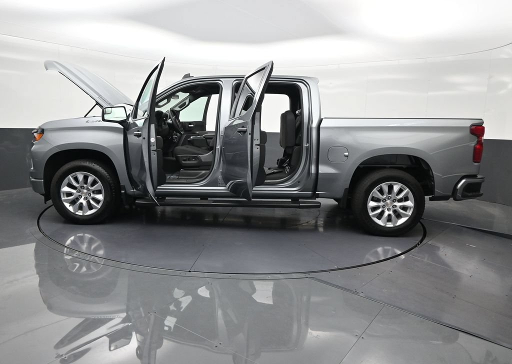 Used 2026 Chevrolet Silverado 1500 Custom RWD image 35