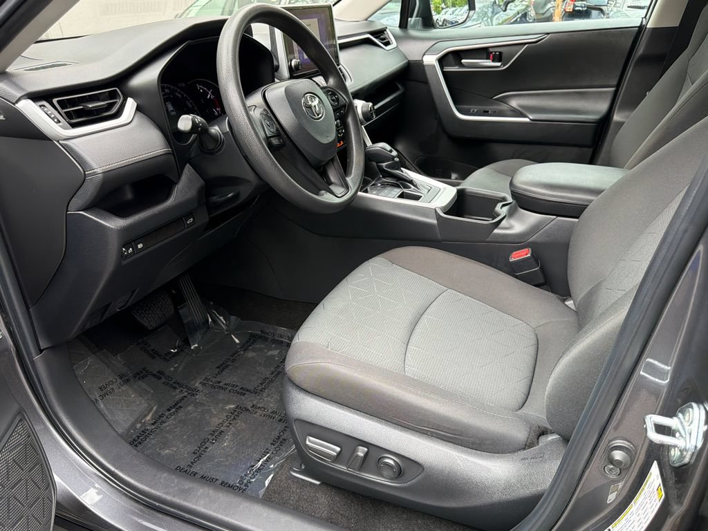 Used 2023 Toyota RAV4 XLE w/ Convenience Package AWD/4WD image 21