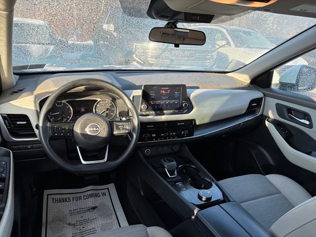 Certified 2022 Nissan Rogue SV image 11