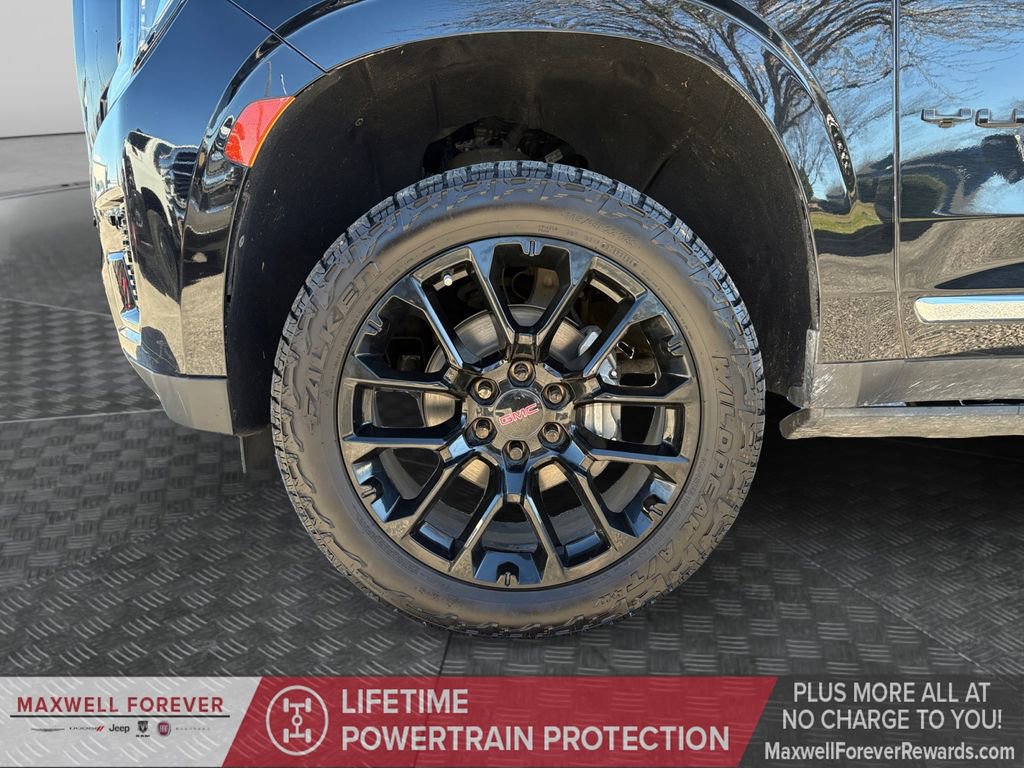 Used 2022 GMC Yukon SLT w/ SLT Premium Package image 23