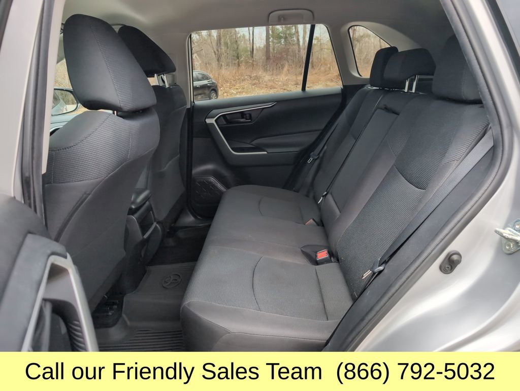 Certified 2021 Toyota RAV4 LE w/ Carpet Mat Package (TMS) AWD/4WD image 24