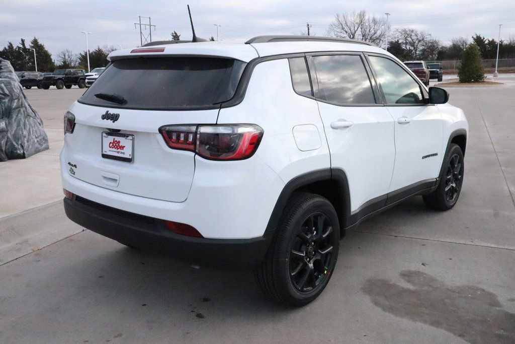 New 2026 Jeep Compass Latitude image 20