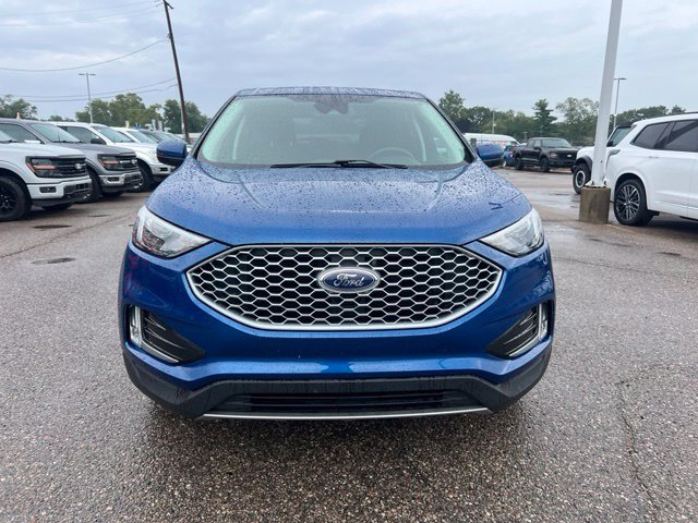 Certified 2024 Ford Edge SEL w/ Convenience Package AWD/4WD image 2