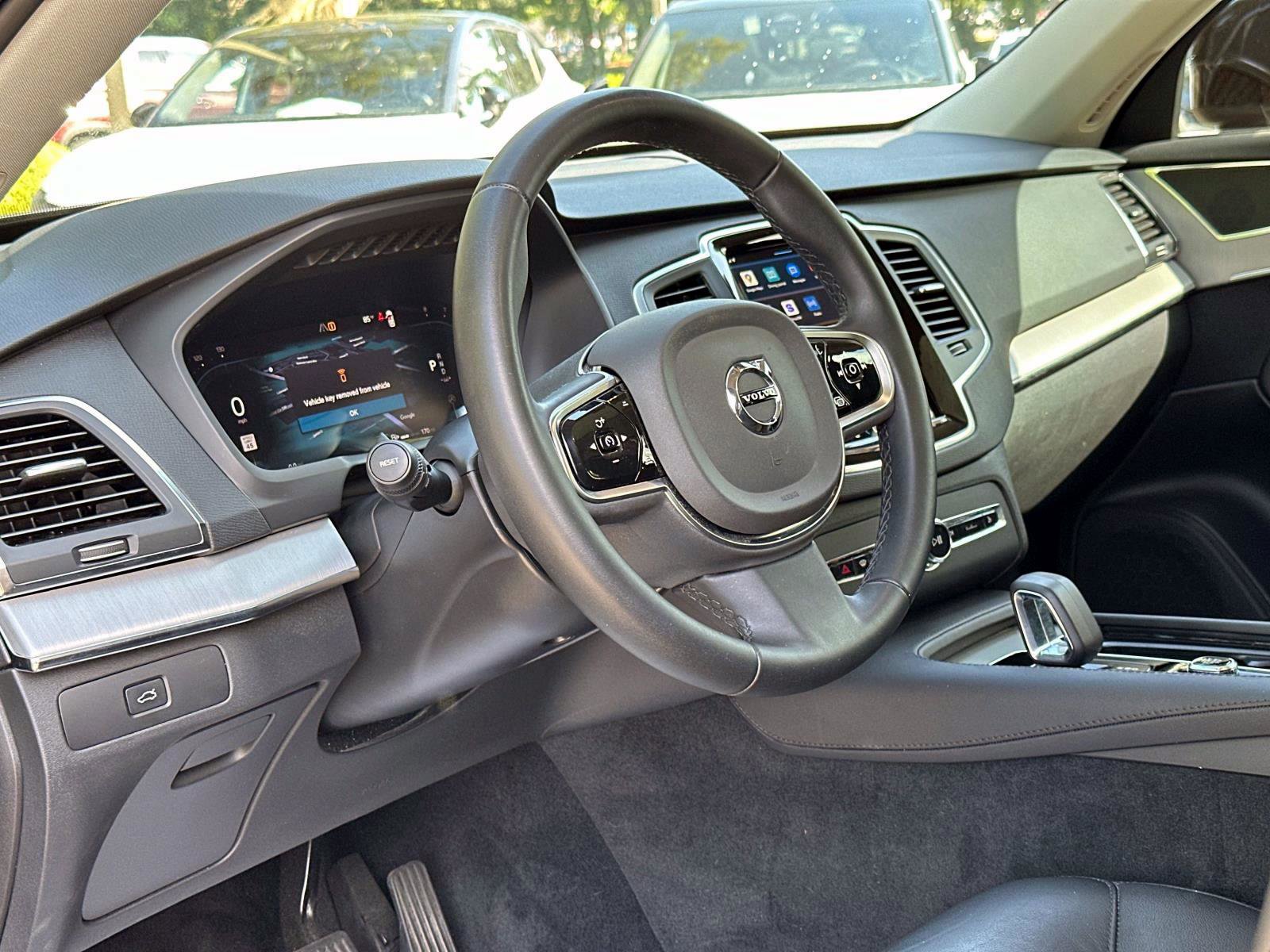 Certified 2024 Volvo XC90 B5 Core image 30