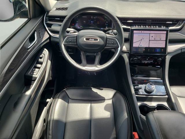 Used 2024 Jeep Grand Cherokee Limited 4xe AWD/4WD image 15
