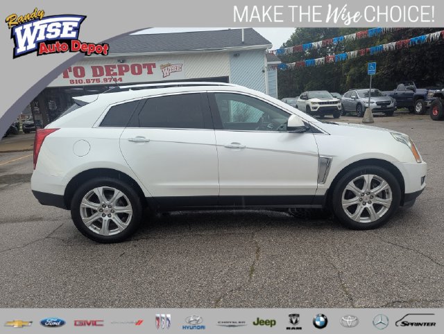 Used 2015 Cadillac SRX Performance w/ Driver Awareness Package FWD image 2