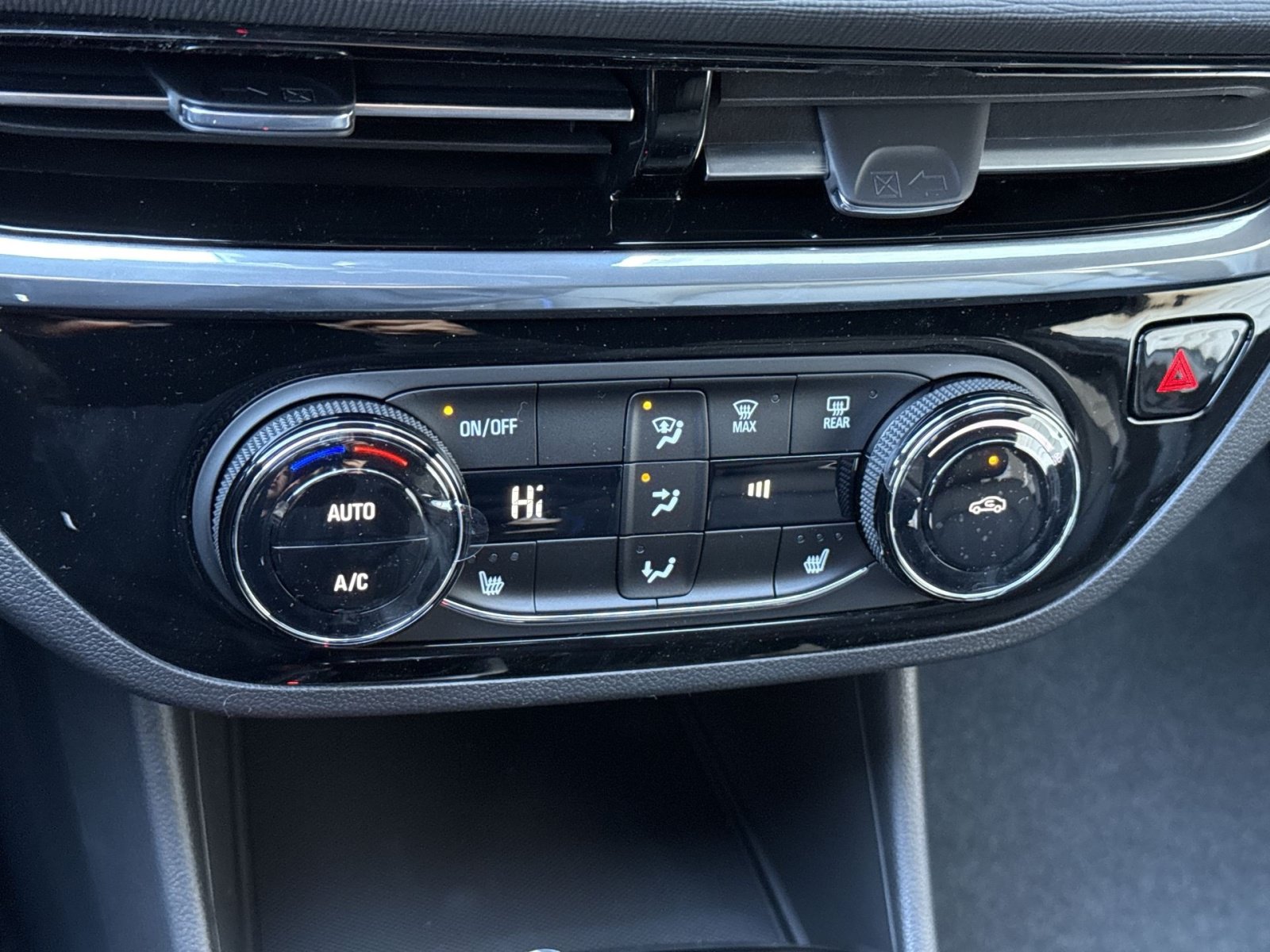 New 2026 Buick Envista Sport Touring w/ Convenience I Package FWD image 20