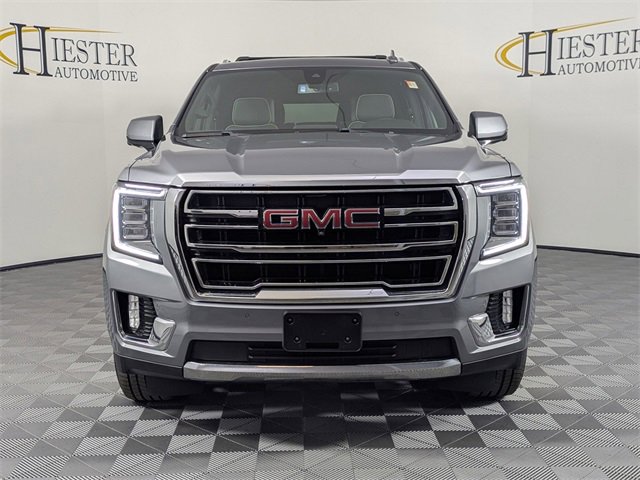 Used 2021 GMC Yukon XL SLT w/ SLT Premium Package image 6