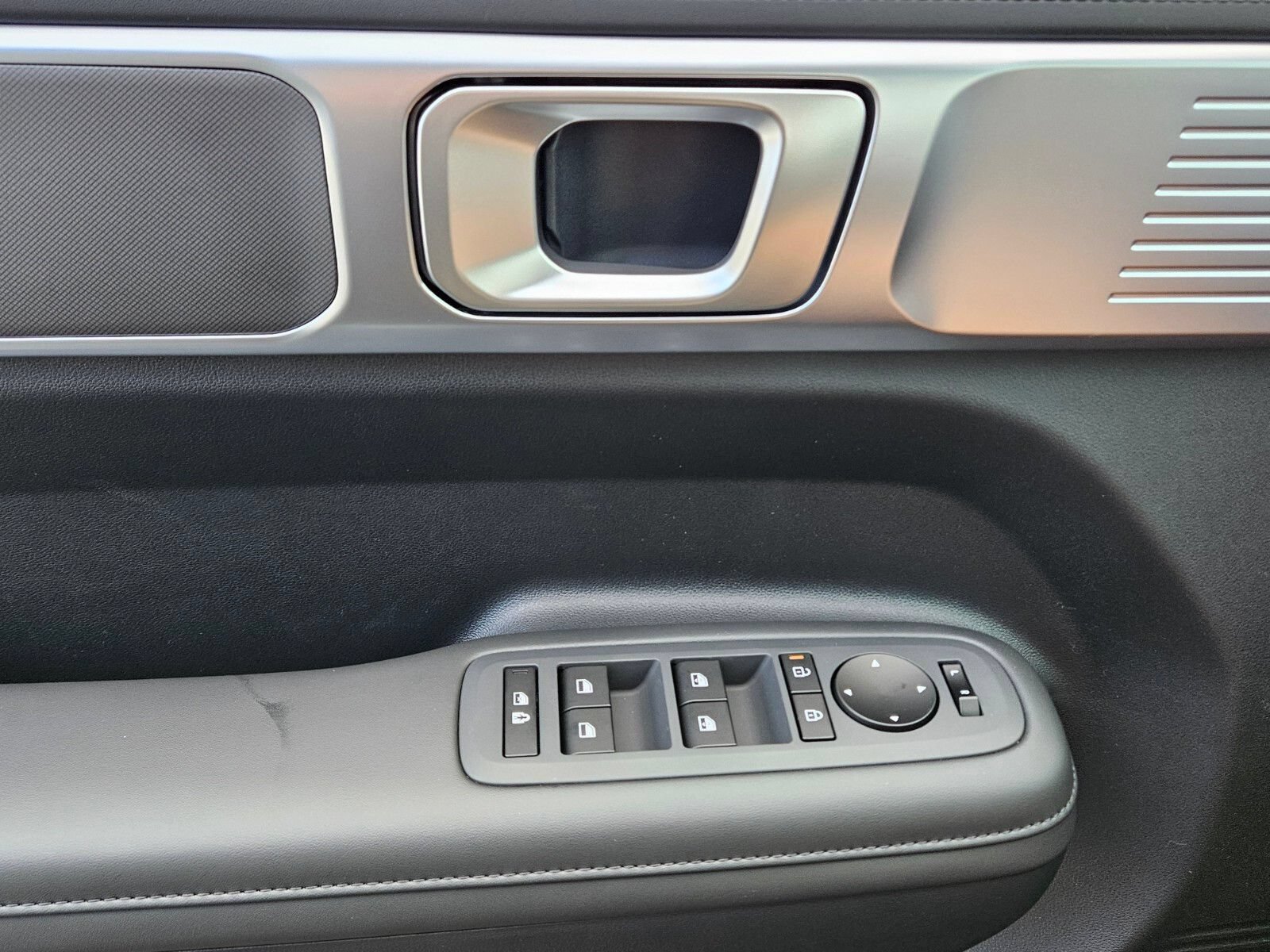 New 2026 Hyundai Santa Fe XRT AWD/4WD image 29