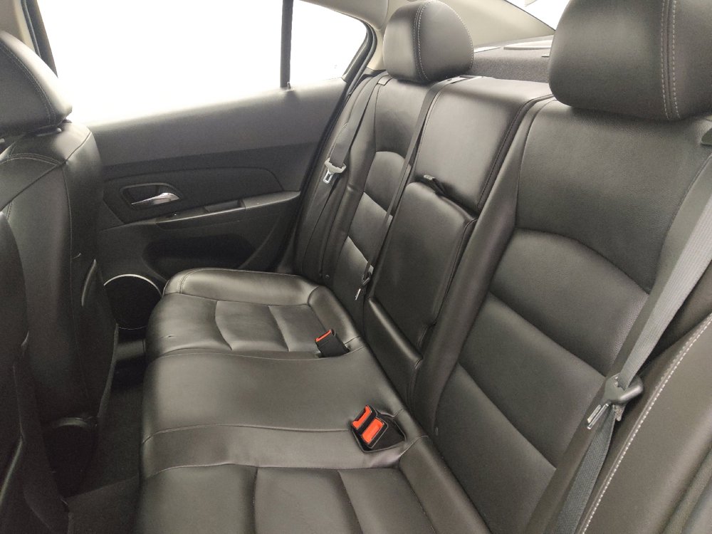 Used 2016 Chevrolet Cruze LT w/ Sun, Sound and Sport Package image 18
