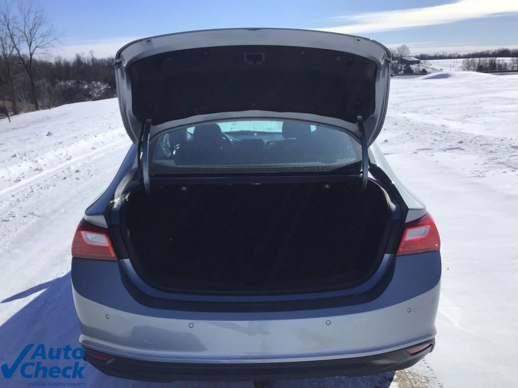 Used 2024 Chevrolet Malibu LT image 5