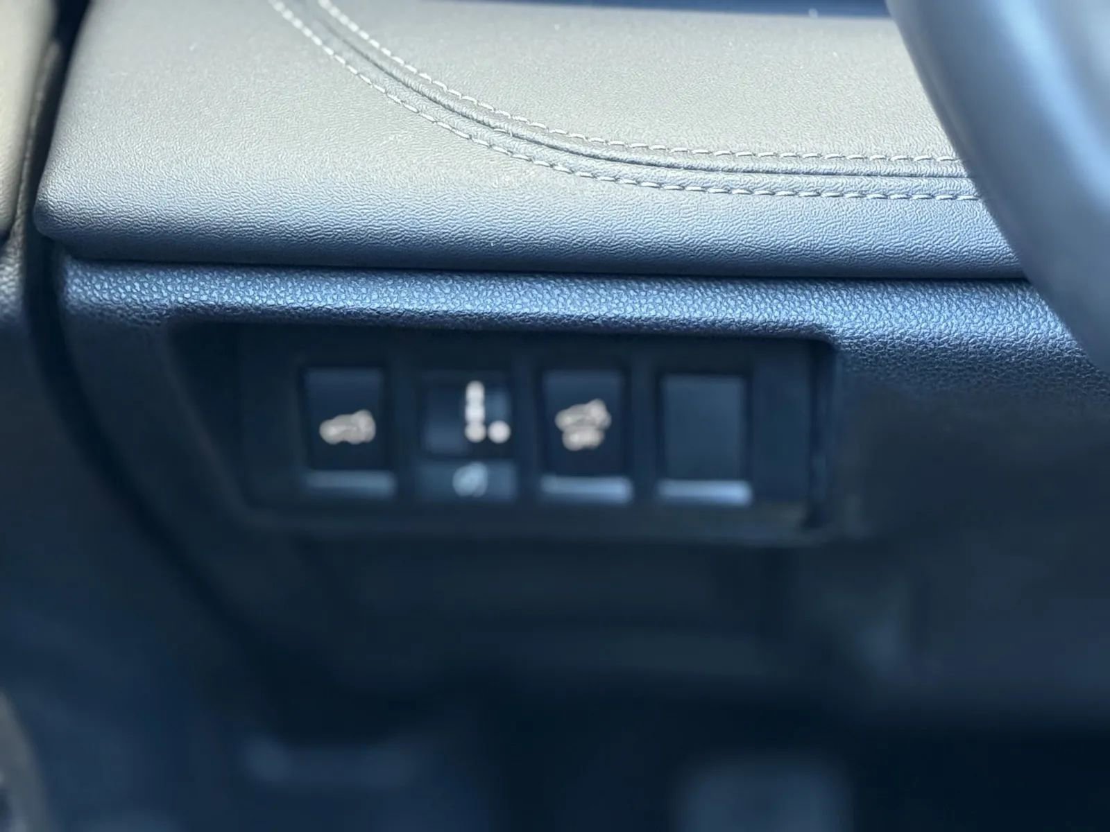 Used 2024 Subaru Outback Limited image 26