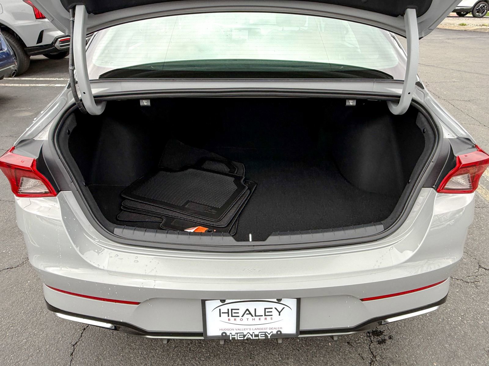 Certified 2023 Kia K5 GT-Line image 42