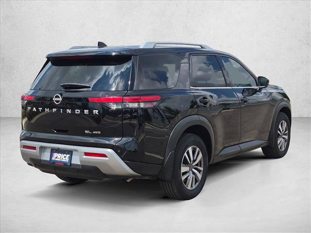 Used 2022 Nissan Pathfinder SL AWD/4WD image 5
