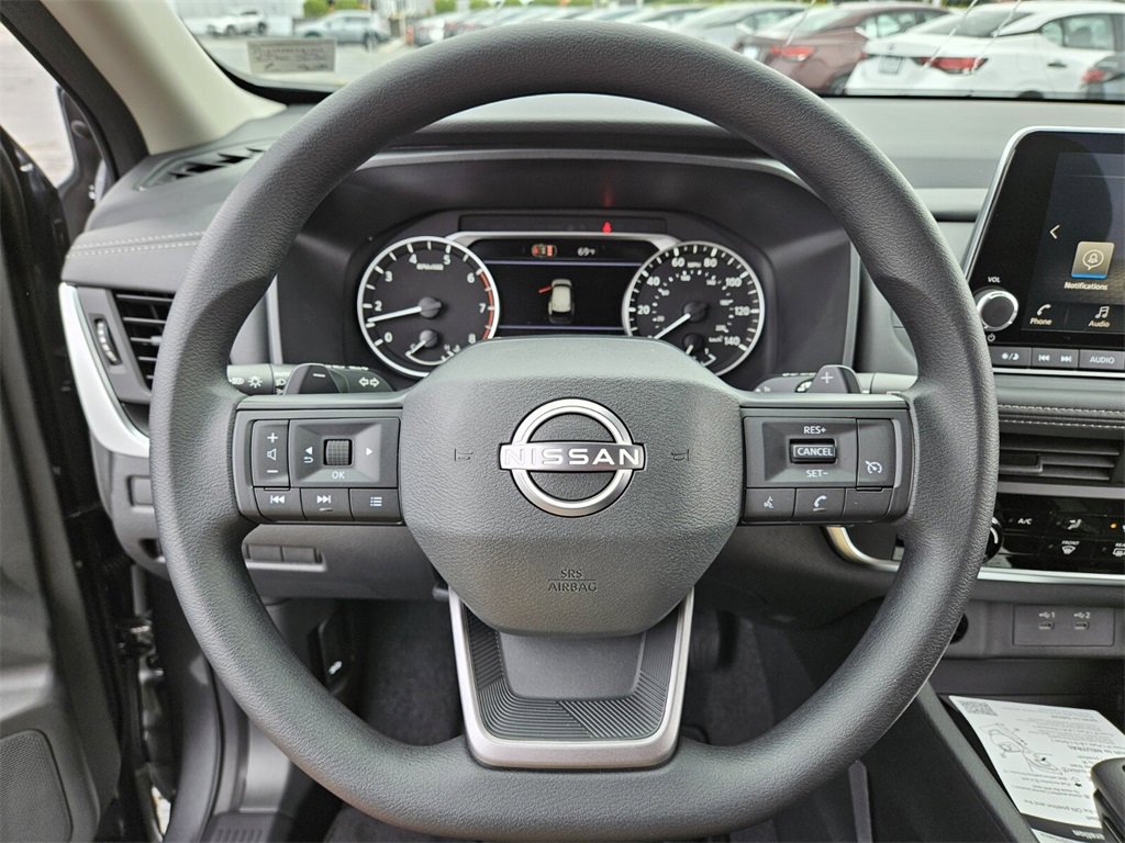 New 2026 Nissan Rogue S image 12