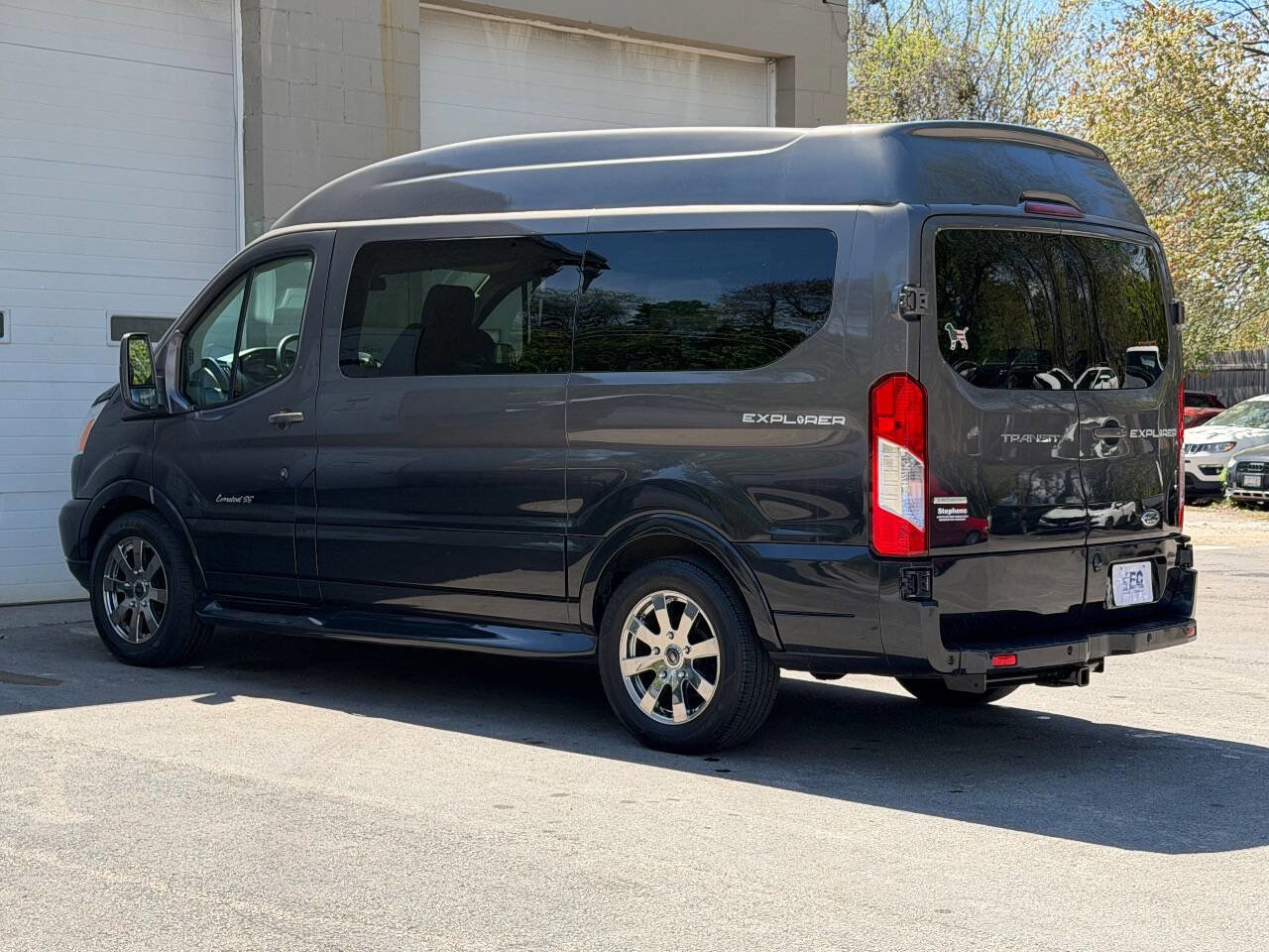 Used 2015 Ford Transit 150 130 Low Roof w/ Exterior Upgrade Package RWD image 6