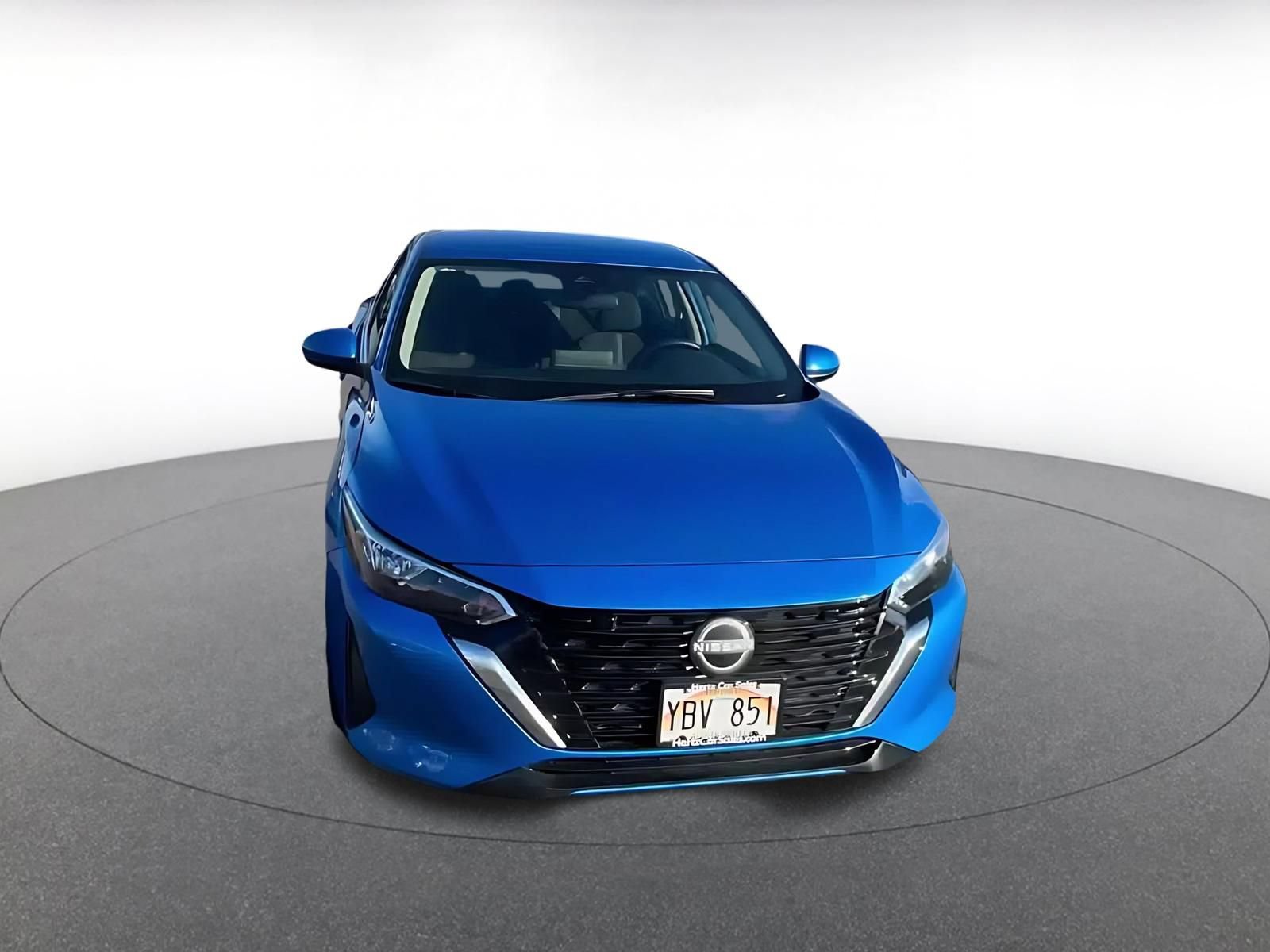 Used 2025 Nissan Sentra SV FWD image 4
