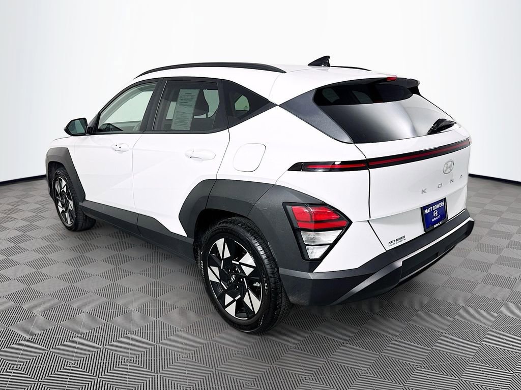 Used 2025 Hyundai Kona SEL FWD image 7