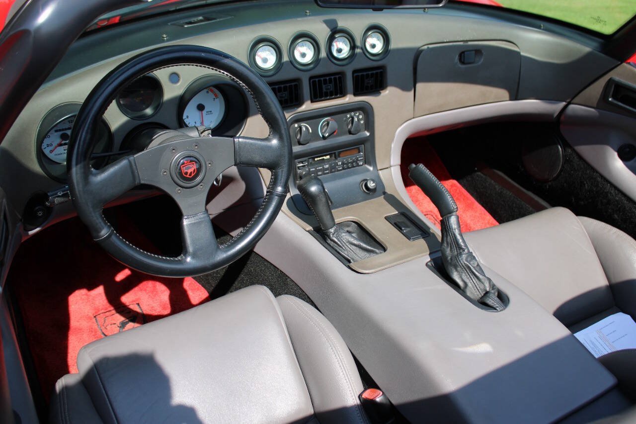 Used 1994 Dodge Viper RT/10 RWD image 9