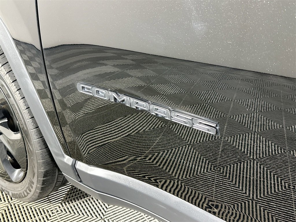 Used 2019 Jeep Compass Altitude image 25