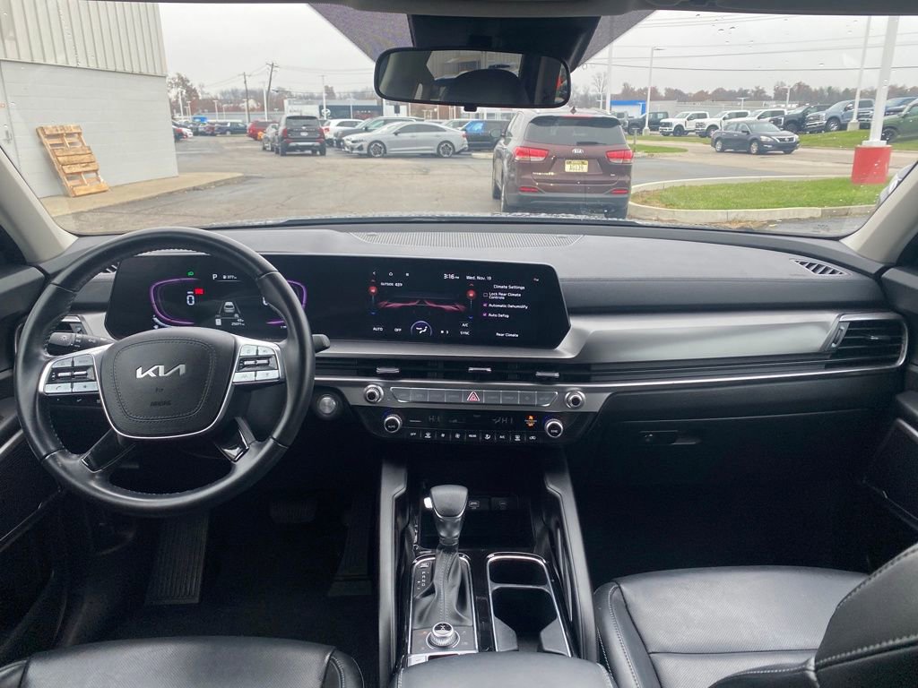 Used 2024 Kia Telluride LX image 9