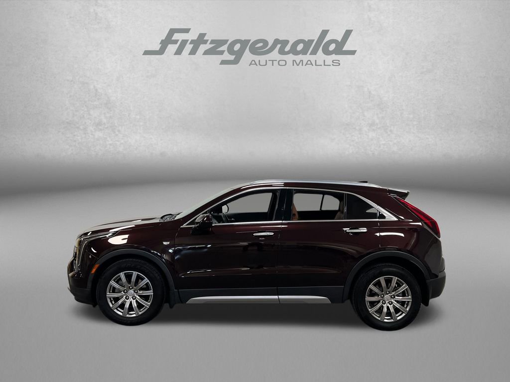 Used 2020 Cadillac XT4 Premium Luxury FWD image 2