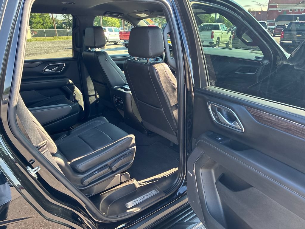 Used 2024 Chevrolet Tahoe LT AWD/4WD image 13