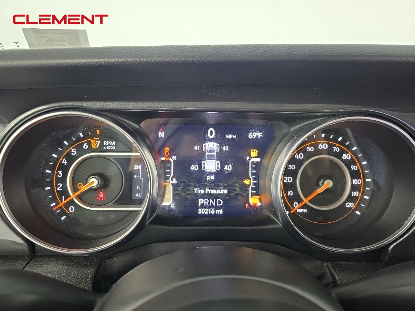 Used 2022 Jeep Gladiator Sport image 15