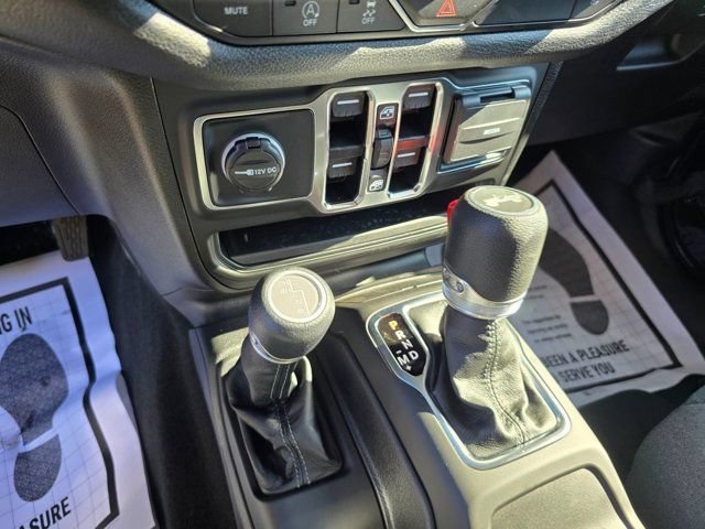 New 2025 Jeep Wrangler Unlimited Sport AWD/4WD image 25