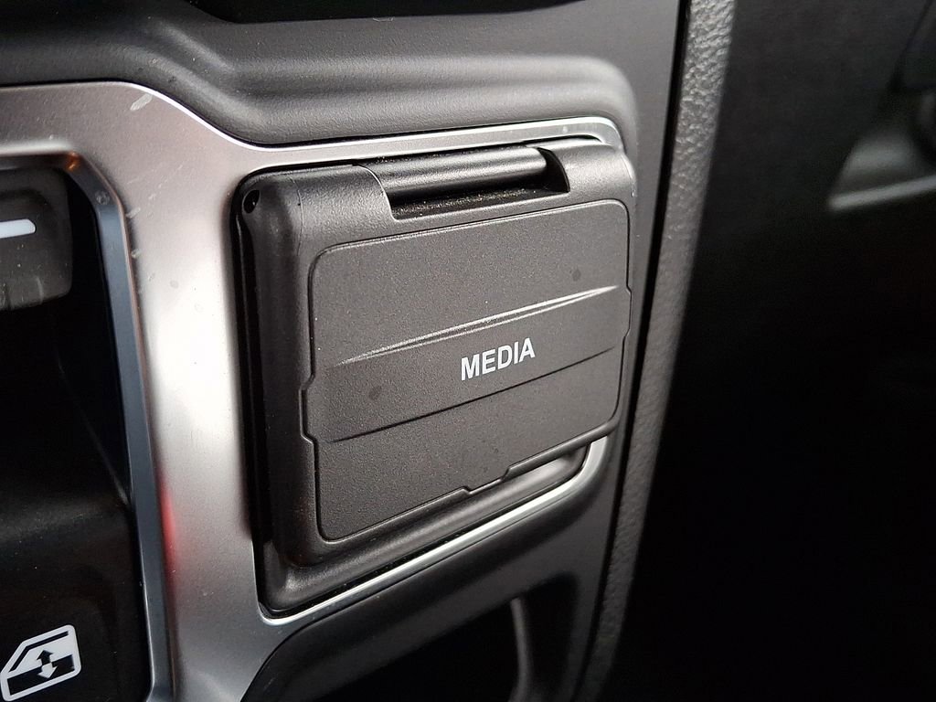 Used 2021 Jeep Wrangler Sport S image 25