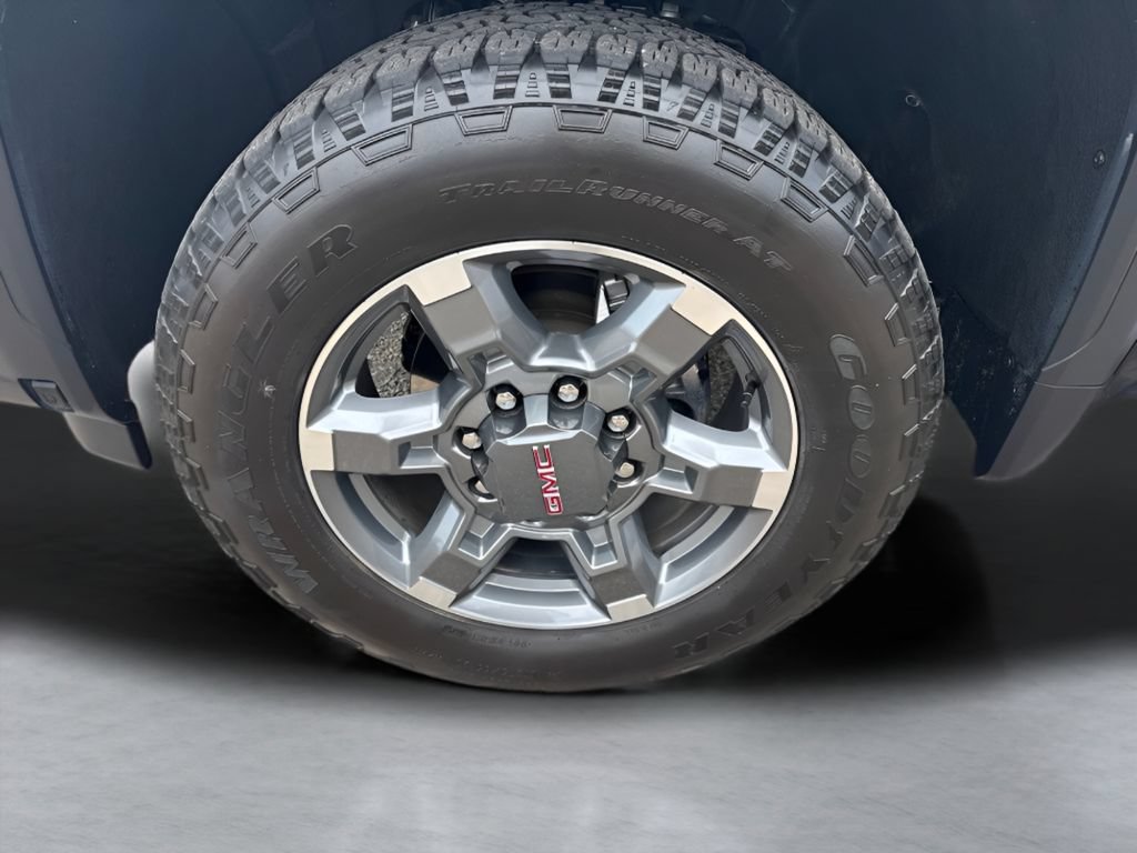 Used 2026 GMC Sierra 2500 SLT w/ SLT Premium Package AWD/4WD image 33