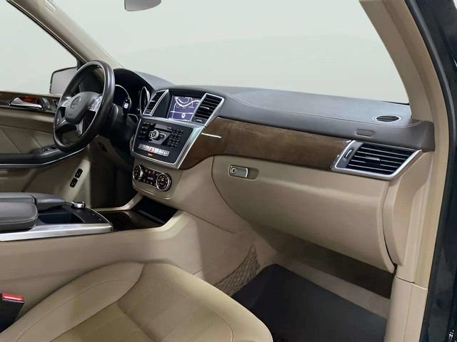 Used 2013 Mercedes-Benz GL 450 4MATIC image 26